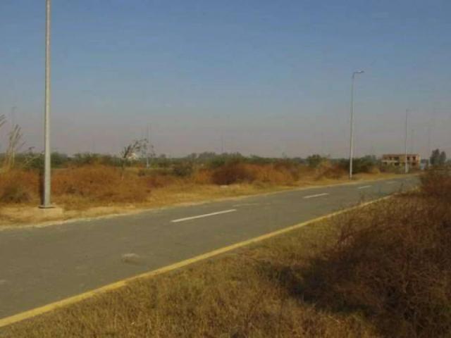 10 Marla Plot Available For Sale Lahore DHA Phase 7 ID 37134