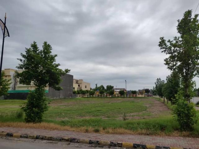10 Marla Plot Available in Sector G Islamabad Bahria Enclave ID 82865