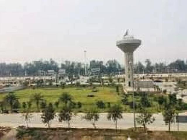 10 Marla plot Facing Park C Block available for sale Canal Garden Laho Lahore CANAL GARDEN ID 84177