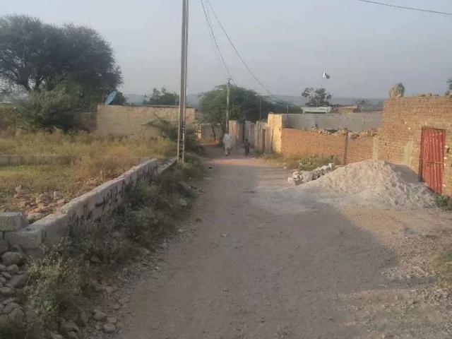10 marla plot for sale at main Sadiqabad road Islamabad Eighteen ID 28906