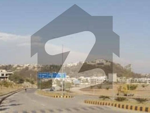 10 marla plot for sale behria town phase 8 sector G