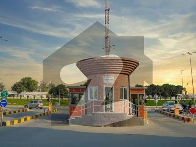 Spacious House Is Available For Sale In Ideal Location Of Wapda City Block M