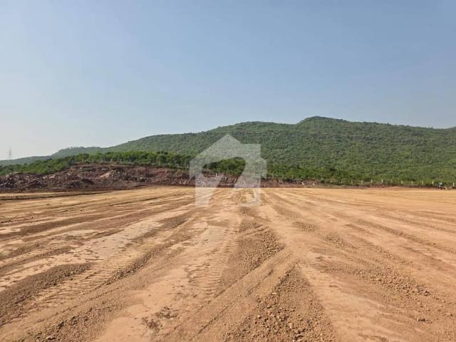 10 Marla Plot for Sale in Margalla Enclave | Prime Location Near Park Road | Best Investment Opportunity
