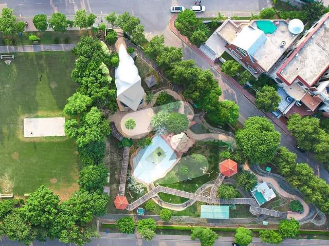 10 Marla Plot For Sale In G4 Block With Possession Utility Paid