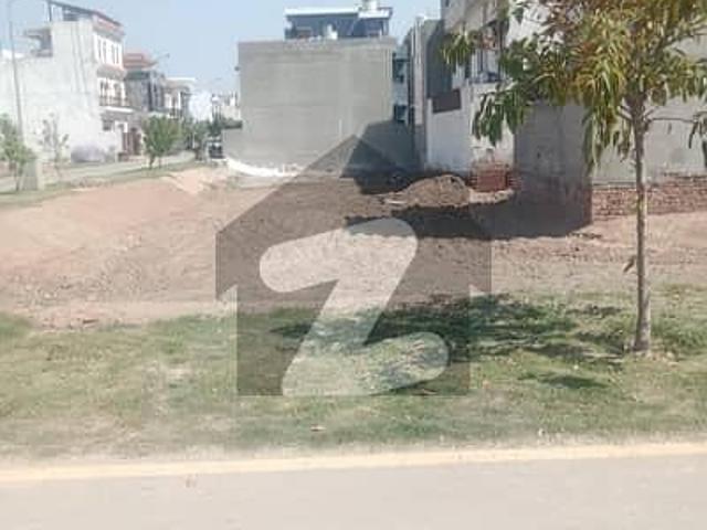 10 Marla Plot For Sale In G Block Prime Location Best Price 66 Lac Ready For Investment