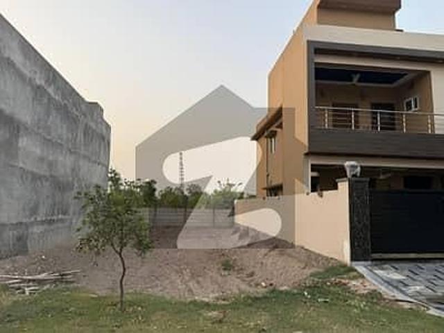 10 Marla Plot For Sale In G Block Prime Location Best Price 66 Lac Ready For Investment
