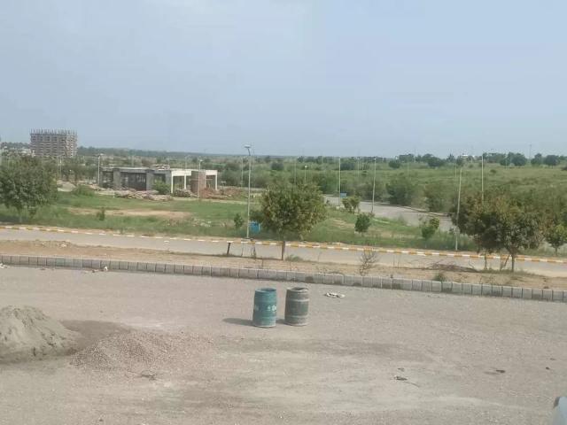 10 Marla Plot For Sale In Top City 1 Islamabad Top City 1 ID 18375