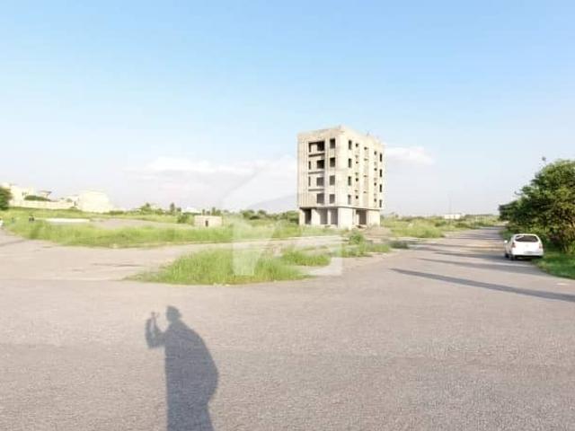10 Marla Plot For Sale In Wapda Town Islamabad Block E 40 Feet Road