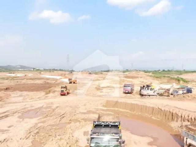 10 Marla Plot In Margalla Enclave