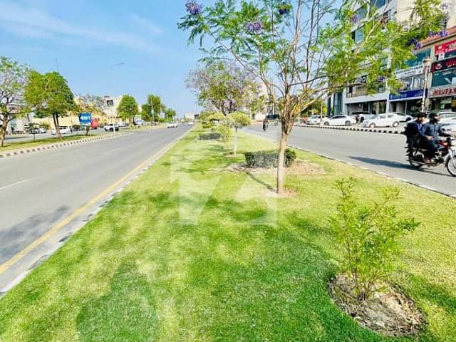 10 Marla Plot In Lake City M3 Extension 1 | Prime Investment Opportunity