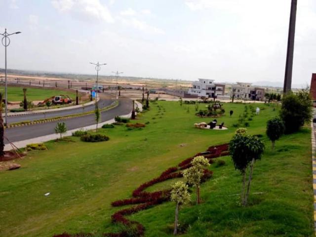 10 Marla Plot In Top City 1 A Block Islamabad Top City 1 ID 82925