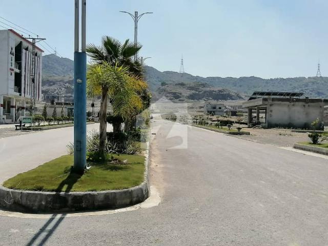 10 Marla Residential Corner Plot For Sale