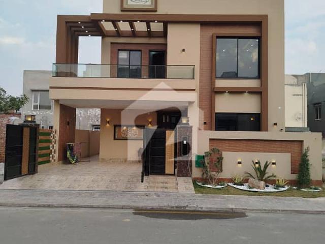 10 Marla Residential House For Sale In Talha Block, Nearby Commercial Market, School, Mosuqe and Health Care Canter