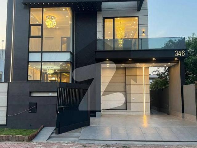 10 Marla Residential House For Sale In Tulip Block, Nearby Commercial Market, School, Mosque and Health Care Center