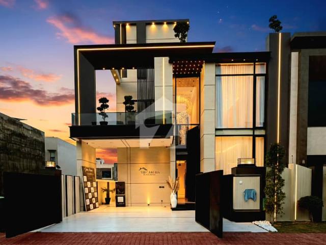 10 Marla Residential House For Sale In Chambelli Block, Nearby Commercial Market, School, Mosuqe and Health Care Canter