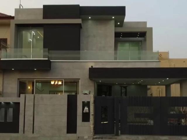 10 Marla Residential House for Sale In Gulbahar Block Sector C Bahria Lahore Bahria Town ID 77585