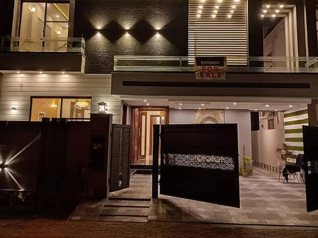 10 Marla Residential House For Sale In Nishtar Block Sector E Bahria t Lahore Bahria Town ID 80832
