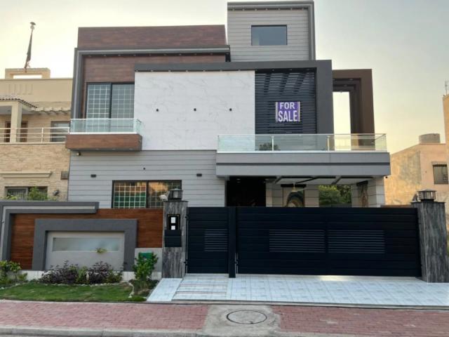 10 Marla Residential House for Sale In Overseas A Sector B Bahira Town Lahore Bahria Town ID 77423
