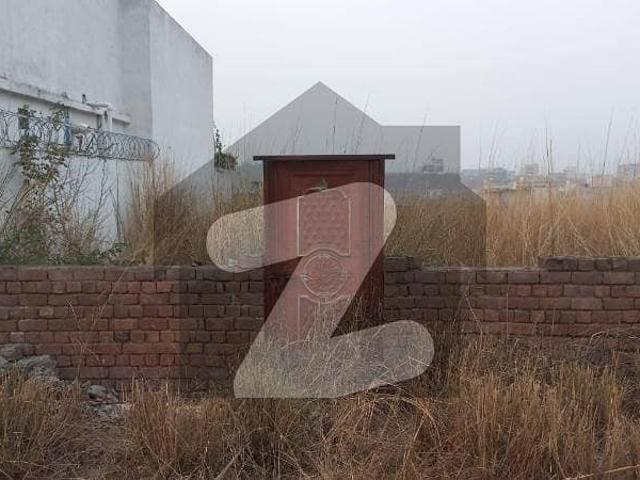 10 Marla Residential Plot For Sale Bani Gala, Islamabad Direct Deal With Owner