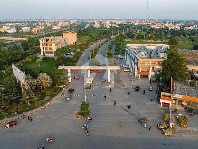 10 Marla Residential Plot For Sale In D Block, Bankers Avenue Cooperative Housing Society, Lahore