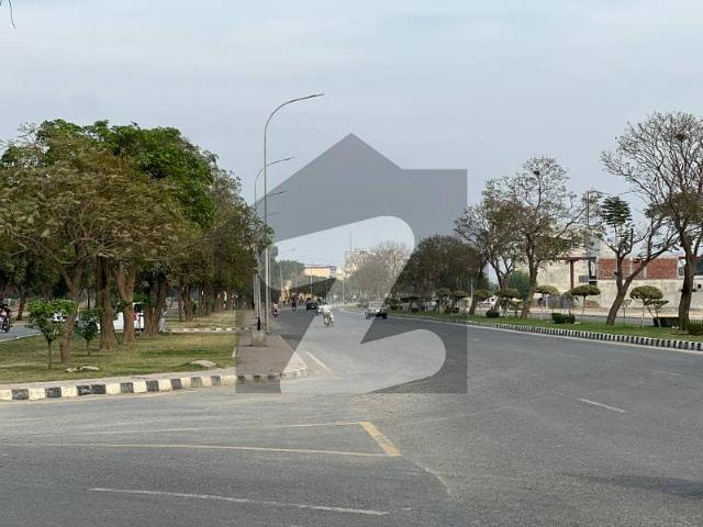 10 Marla Residential Plot For Sale In Lake City Sector M2 A