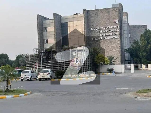 10 marla residential plot for sale possession utility charges not paid lda approved gas available in eastern block phase 1 bahria orchard lahore