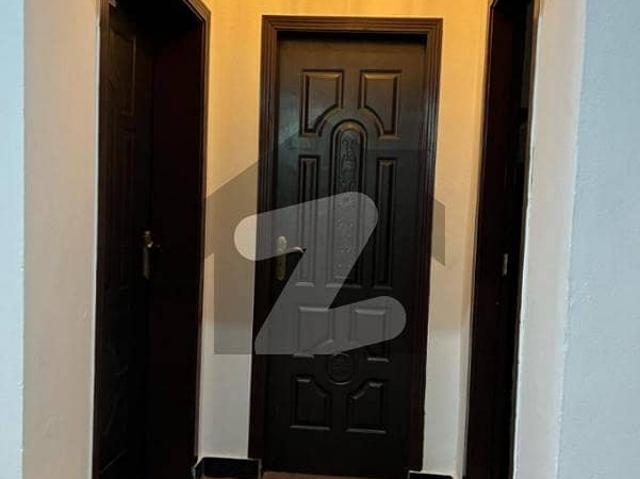 10 Marla Single Storey Beautiful House For Rent At Prime Location