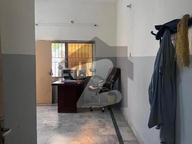 10 Marla Single Storey House Available For Sale In H15 At Very Reasonable Price H 15