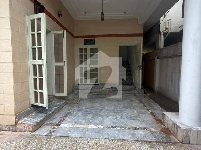 10 Marla Single Storey House For Rent In Banigala Gas'S Available