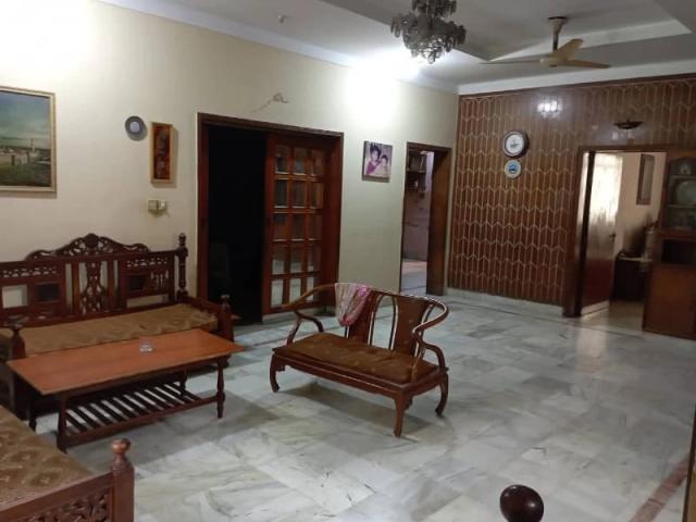 10 marla solid house near to canal road gulberg Lahore Gulberg ID 83009