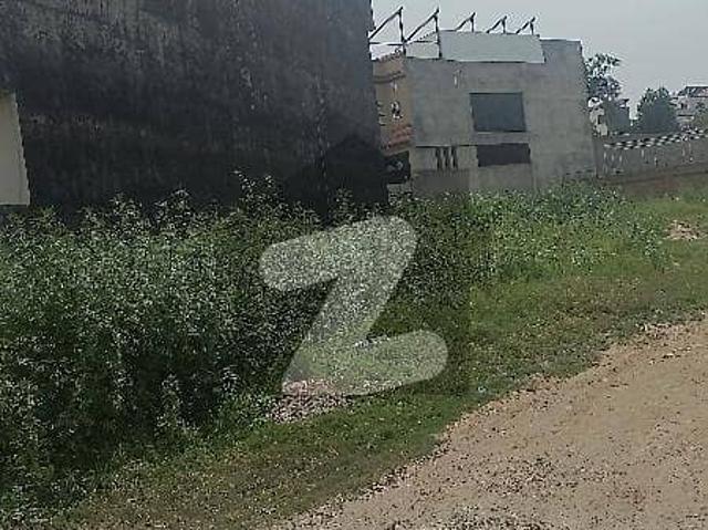 10 Marla solid land plot for sale
