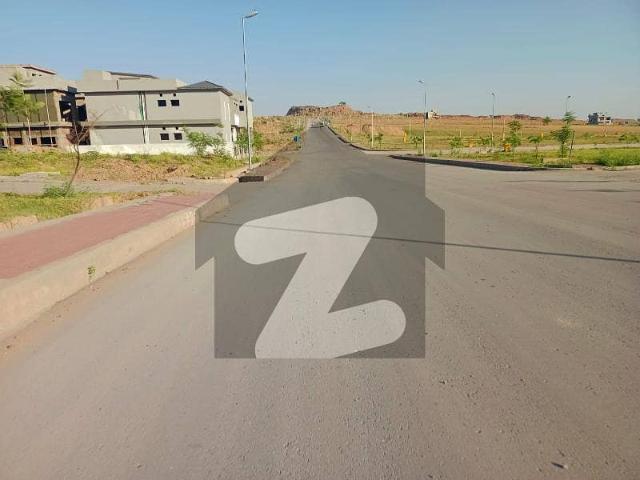 17 Marla Solid Land Plot For Sale In F 2 Phase 8