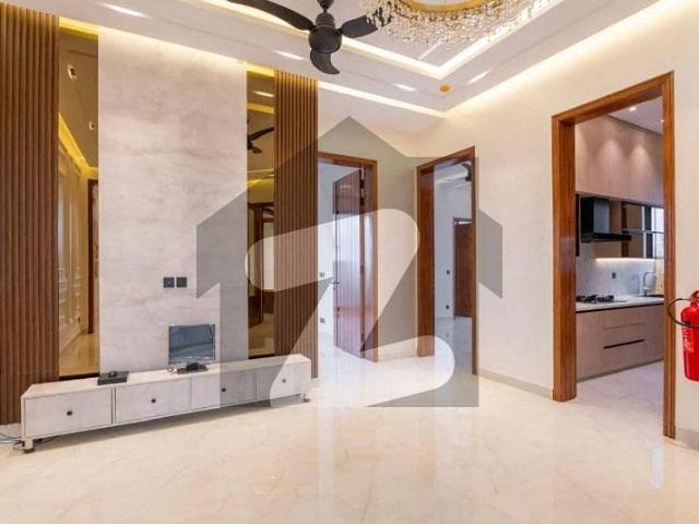 10 Marla Slightly Use Like New With Basement House Available For Sale Hot Location