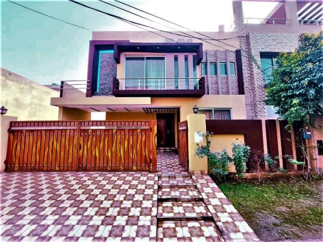 10 Marla Slightly Used House For With Gas Meter Installed Lahore Valencia Town ID 90753