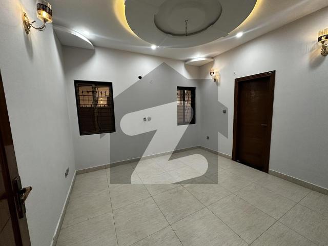 Elegant 10 Marla Facing Park Ultra Modern Designer's House For Sale In Central Park Lahore Central Park Block G