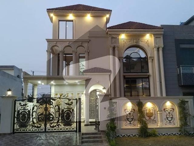 10 Marla SPANISH DESIGNED House For Sale In G Block Central Park Lahore
