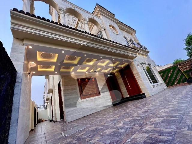 10 Marla Spanish House for Sale in Bahria Orchard Phase 1 Central Block Comfortable & Stylish Living Bahria Orchard Phase 1 Central