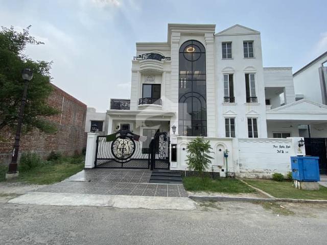 10 Marla Spanish Style Modern Elevation House Is Available For Sale