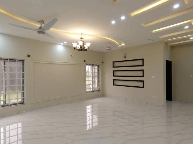 10 Marla Street Corner Double Unit Beautiful House Is Up For Sale In F Rawalpindi Bahria Town Rawalpindi ID 81221