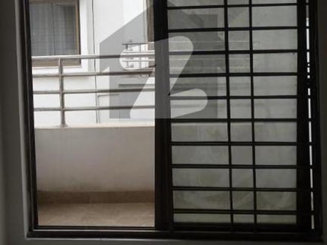 10 Marla Stunning 3 Bed Flat In Prime Location Perfect For Families Askari 11 Sector B Apartments