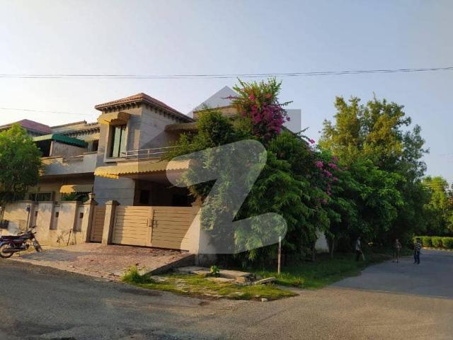 10 Marla Stunning 4 Bed Home Facing Park Perfect For Families For House For Rent