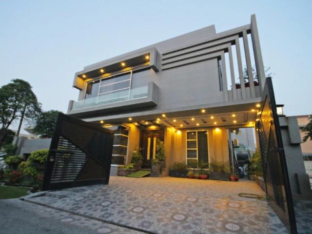 10 Marla Stylish Bungalow Available For Sale In State Life Housing Soc Lahore State Life Housing Society ID 76459