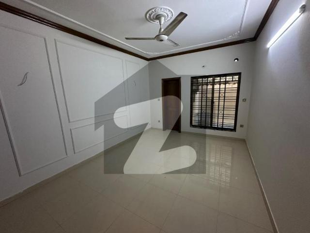10 Marla Sunface Solid House For Sale In Bahria Town Phase 2