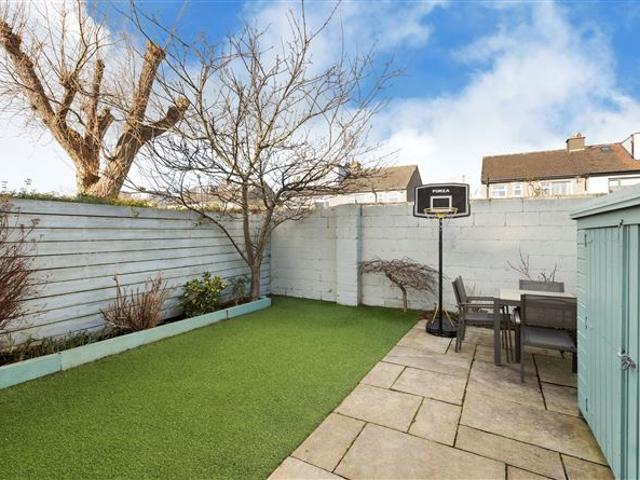 10 Marsham Court, Stillorgan, County Dublin Lynam Auctioneers & Estate Agents 4857 MyHome. Ie Residential