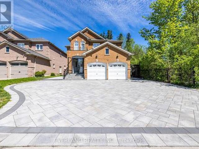 10 Megarry Court, Richmond Hill, ON, L4S 2S3 house for sale | Listing ID N13683 | Royal LePage