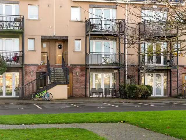 10 Melville Square, Finglas, Dublin 11 is for sale