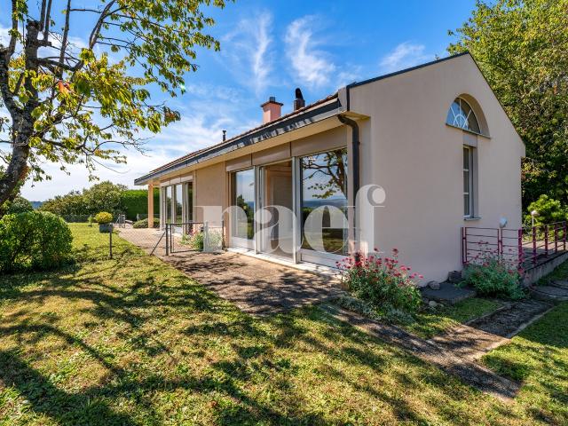 10 Minuten von Yverdon les Bains entfernt, Wunderschöne 5,5 Zimmer Villa mit Pool