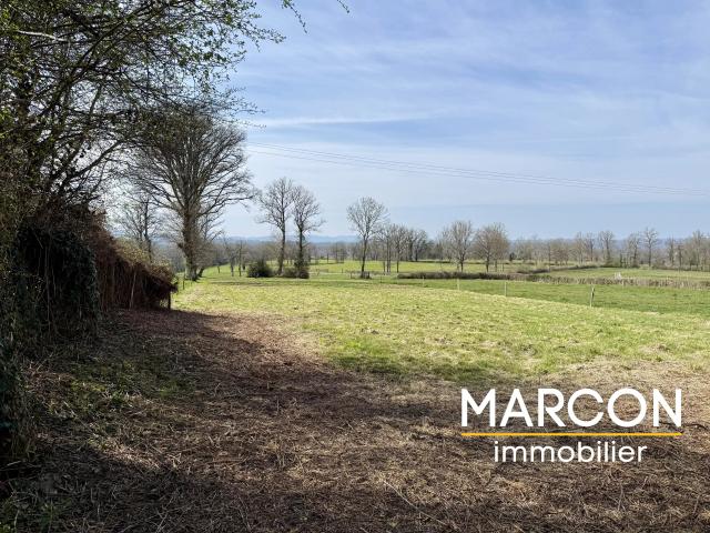 10 min de GUERET Terrain constructible de 2577m²