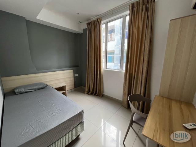 10 mins to kdu damansara jaya | 3 mins walk to bus stop