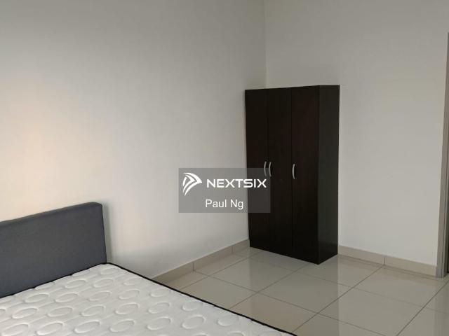 10 mins walk to CIQ Fully Furnished 1 bedroom Condo
